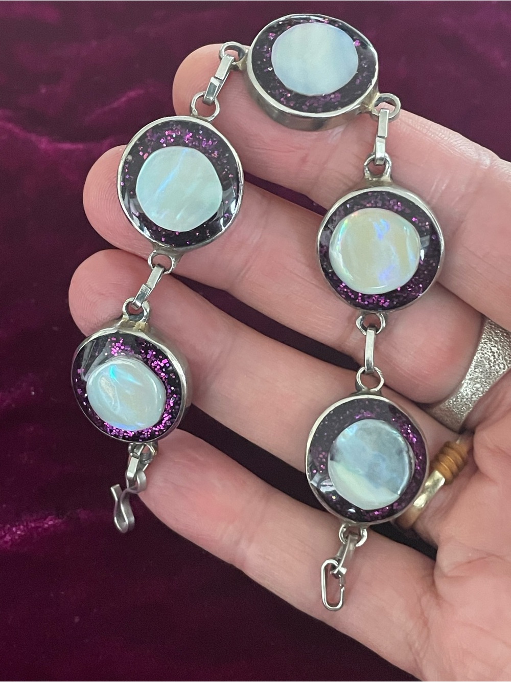 Vintage Silver Tone Mother of Pearl & Purple Glitter Round Link Bracelet 7 inch